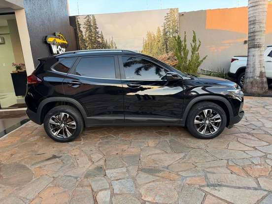 CHEVROLET-TRACKER-2021