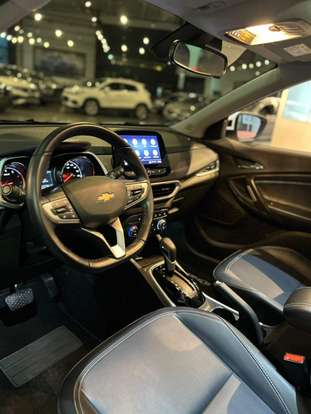CHEVROLET-TRACKER-2025