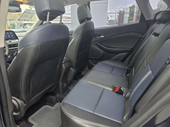 CHEVROLET-TRACKER-2025