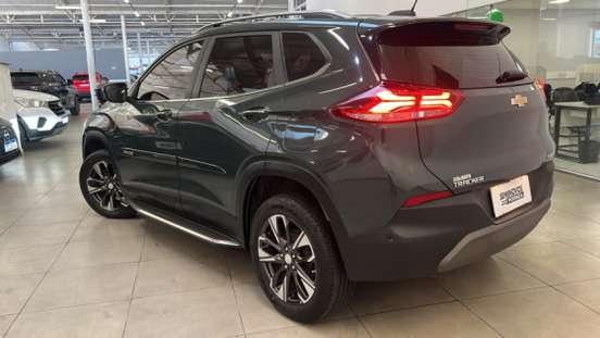 CHEVROLET-TRACKER-2024