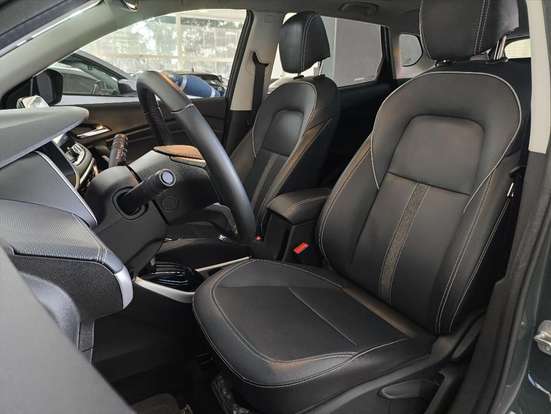 CHEVROLET-TRACKER-2024