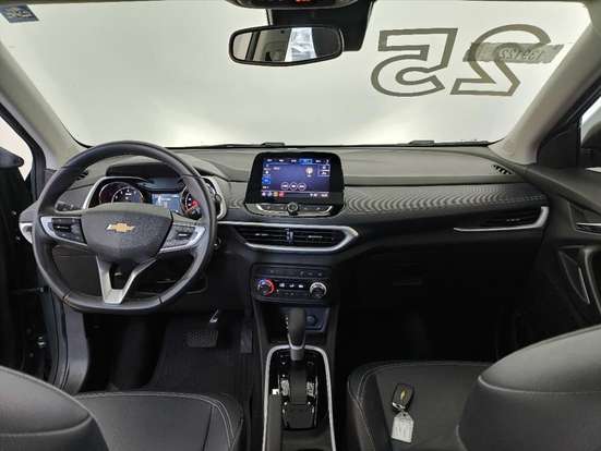CHEVROLET-TRACKER-2024