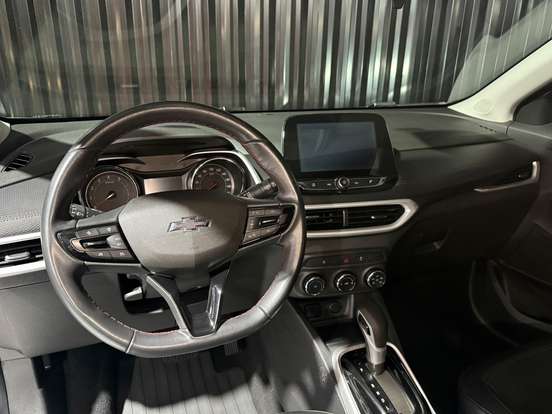 CHEVROLET-TRACKER-2023
