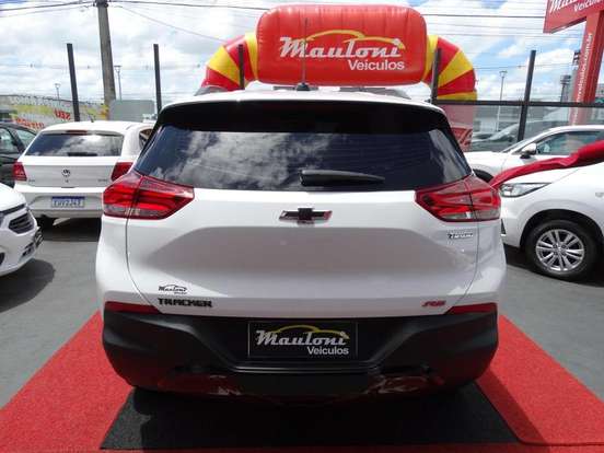CHEVROLET-TRACKER-2023
