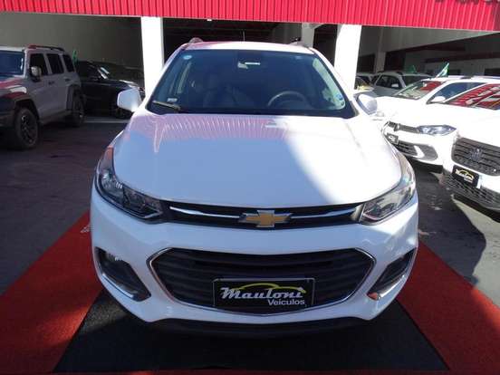 CHEVROLET-TRACKER-2016