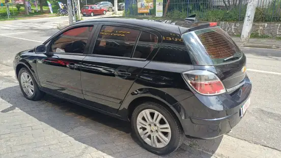 CHEVROLET-VECTRA-2010