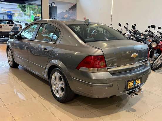 CHEVROLET-VECTRA-2.0 MPFI ELEGANCE 8V 140CV FLEX 4P AUTOMÁTICO CHEVROLET-VECTRA-2010