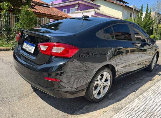 CHEVROLET-CRUZE-2019