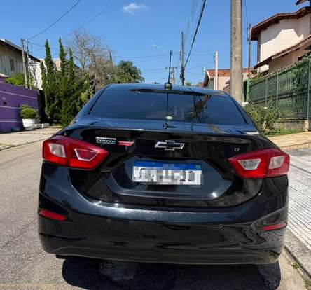 CHEVROLET-CRUZE-2019