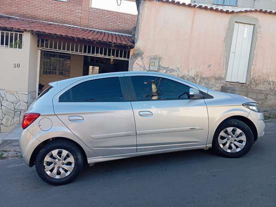 CHEVROLET-ONIX-1.0 MPFI LT 8V FLEX 4P MANUAL CHEVROLET-ONIX-2018