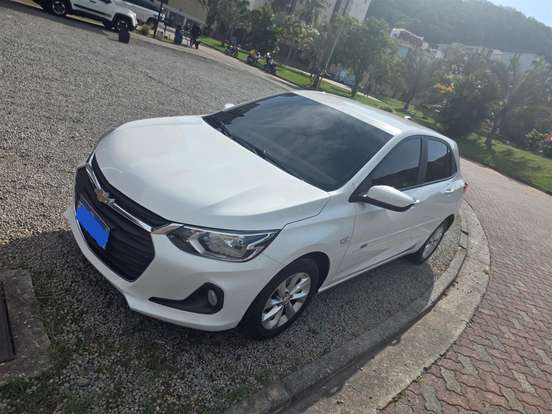 CHEVROLET-ONIX-2020