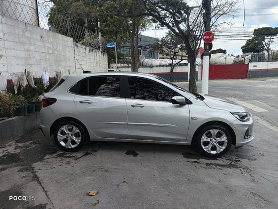 CHEVROLET ONIX 1.0 TURBO FLEX PREMIER AUTOMÁTICO