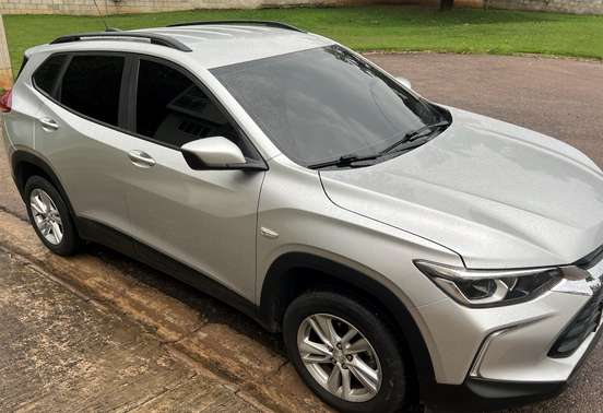 CHEVROLET-TRACKER-2020