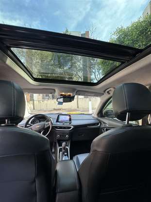 CHEVROLET-TRACKER-2023
