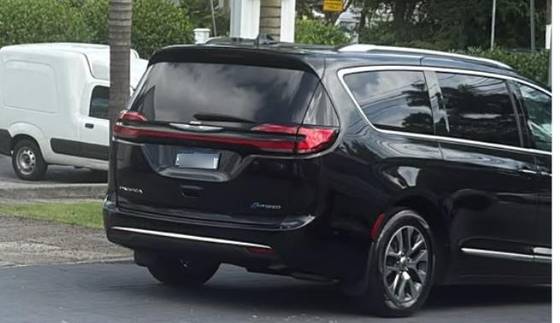 CHRYSLER PACIFICA 3.6 V6 E-HYBRID PINNACLE AWD SI-EVT
