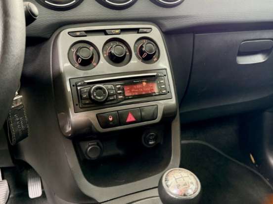 CITROËN-C3-1.5 TENDANCE 8V FLEX 4P MANUAL CITROËN-C3-2015