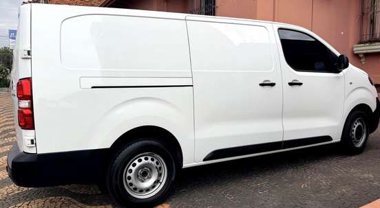 CITROËN-JUMPY-2018