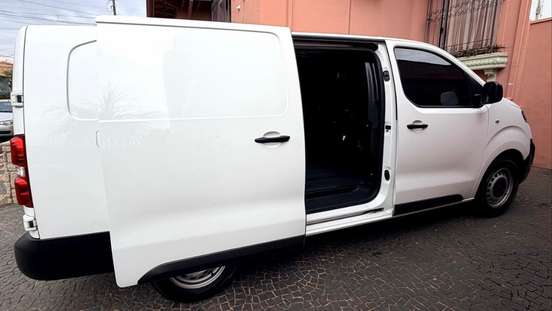CITROËN-JUMPY-2018