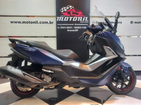 DAFRA CRUISYM 300 