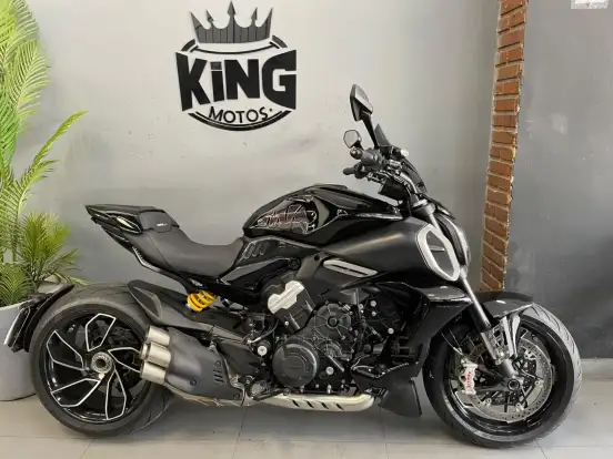 DUCATI-DIAVEL V4 DUCATI-DIAVEL V4-2024