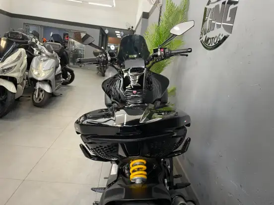 DUCATI-DIAVEL V4-2024