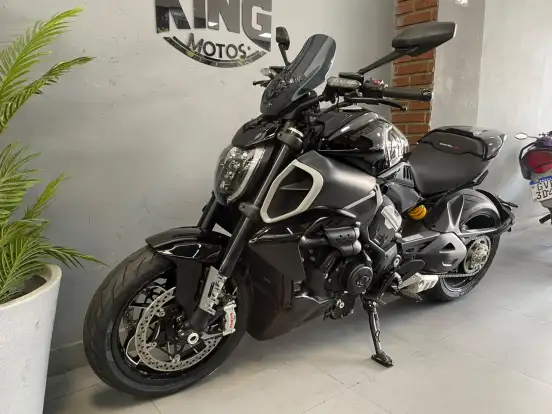 DUCATI-DIAVEL V4 DUCATI-DIAVEL V4-2024