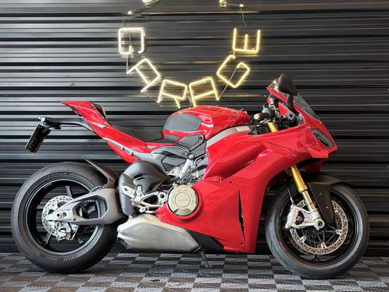 DUCATI-PANIGALE V4 S DUCATI-PANIGALE V4 S-2025