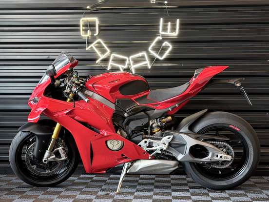 DUCATI-PANIGALE V4 S DUCATI-PANIGALE V4 S-2025