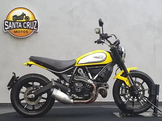 DUCATI SCRAMBLER ICON 