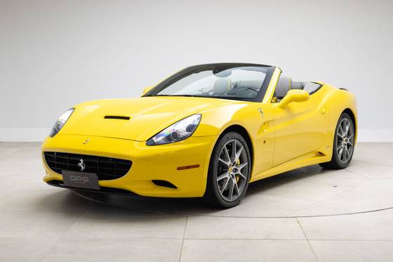 Ferrari California 4.3 V8 Gasolina F1-DCT