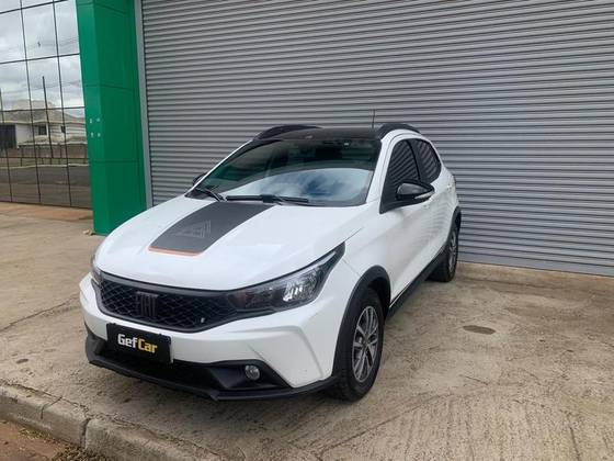 FIAT ARGO 1.3 FIREFLY FLEX TREKKING CVT