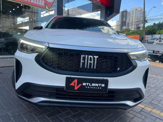 FIAT-FASTBACK-2024