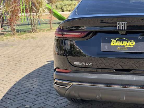 FIAT-FASTBACK-1.0 TURBO 200 FLEX IMPETUS CVT FIAT-FASTBACK-2023