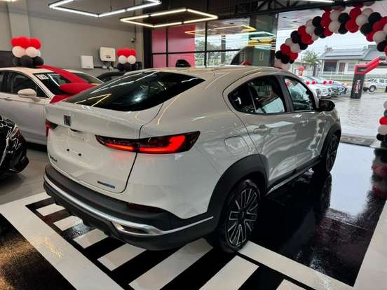 FIAT-FASTBACK-2025