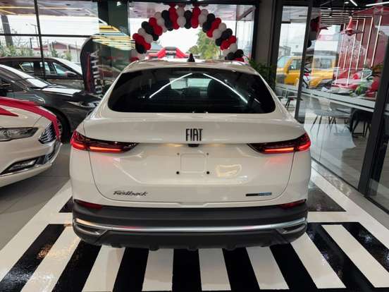FIAT-FASTBACK-1.0 TURBO 200 HYBRID AUDACE CVT FIAT-FASTBACK-2025