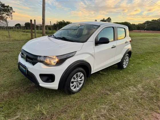 FIAT MOBI 1.0 EVO FLEX LIKE. MANUAL