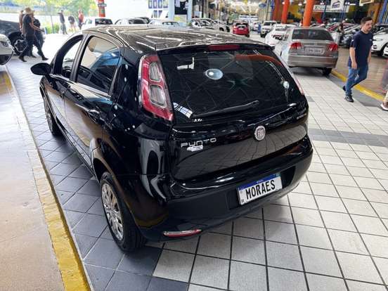 FIAT-PUNTO-2014