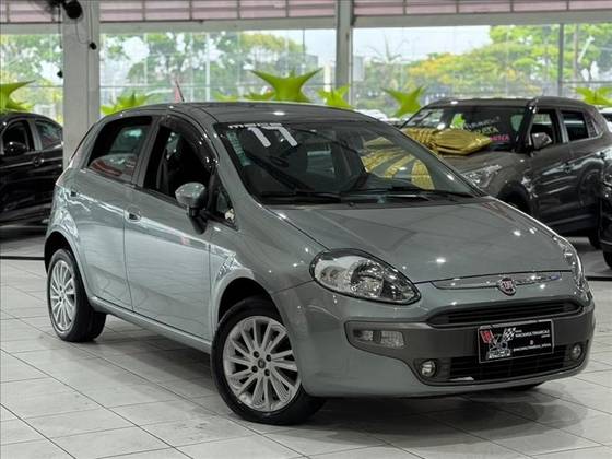 FIAT PUNTO 1.6 ESSENCE 16V FLEX 4P MANUAL