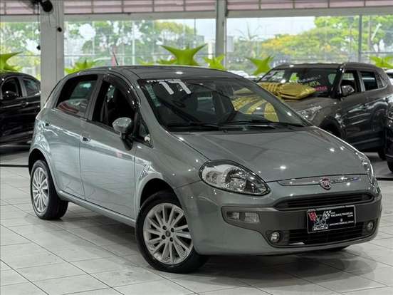 FIAT-PUNTO-1.6 ESSENCE 16V FLEX 4P MANUAL FIAT-PUNTO-2016
