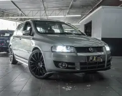 FIAT STILO 1.8 MPI 8V FLEX 4P MANUAL FIAT STILO 1.8 MPI 8V FLEX 4P MANUAL