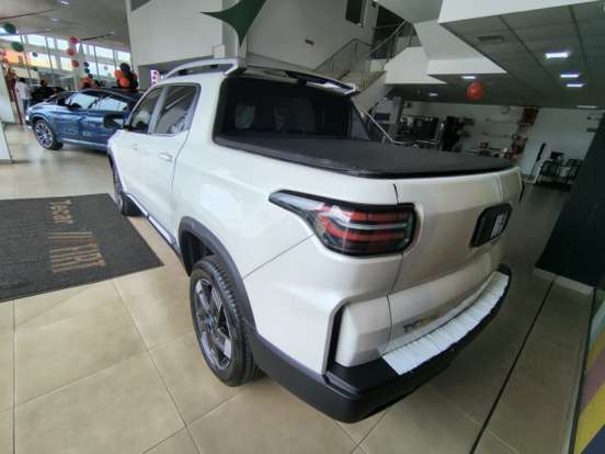 FIAT-TORO-1.3 TURBO 270 FLEX VOLCANO AT6 FIAT-TORO-2026