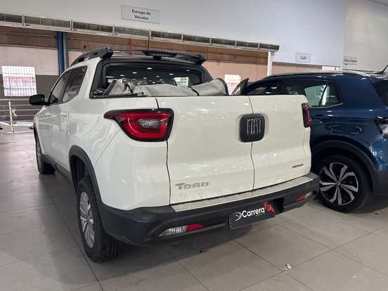 FIAT-TORO-1.8 16V EVO FLEX FREEDOM AT6 FIAT-TORO-2018