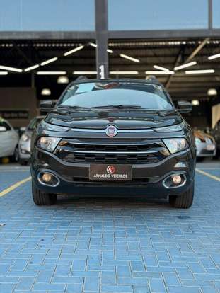FIAT-TORO-2016
