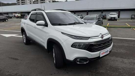 FIAT-TORO-2016