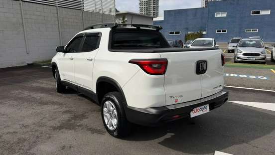 FIAT-TORO-2016