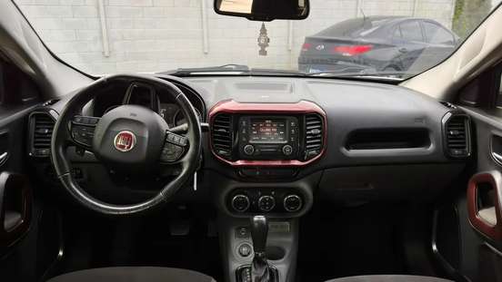 FIAT-TORO-2016