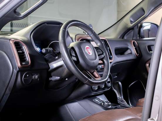 FIAT-TORO-2019