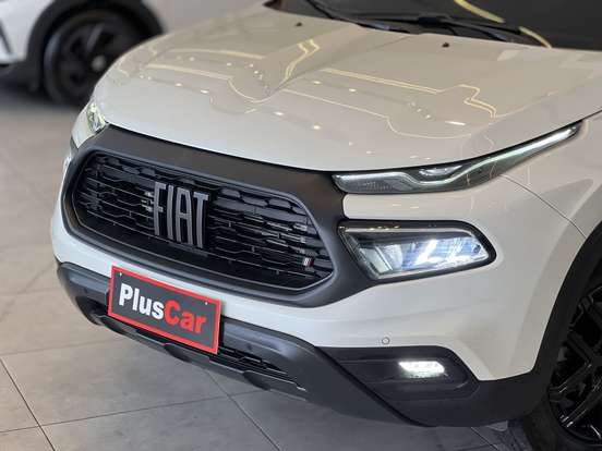 FIAT-TORO-2023