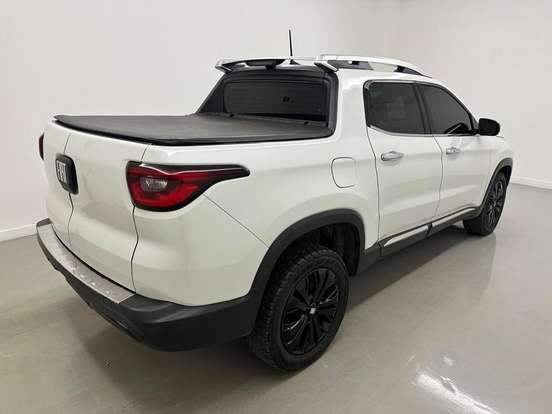 FIAT-TORO-2.0 16V TURBO DIESEL VOLCANO 4WD AT9 FIAT-TORO-2023