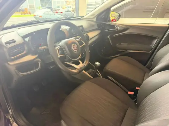 FIAT UNO 1.0 FIRE FLEX ATTRACTIVE MANUAL